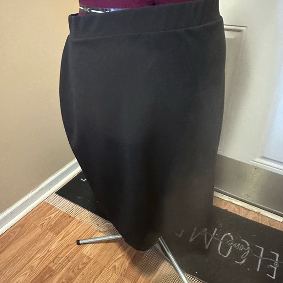 Ashley Stewart Black Pencil Skirt with Gold Buttons - Picture 4 of 5